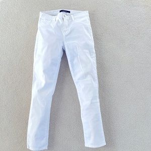 J Brand white jeans size 28